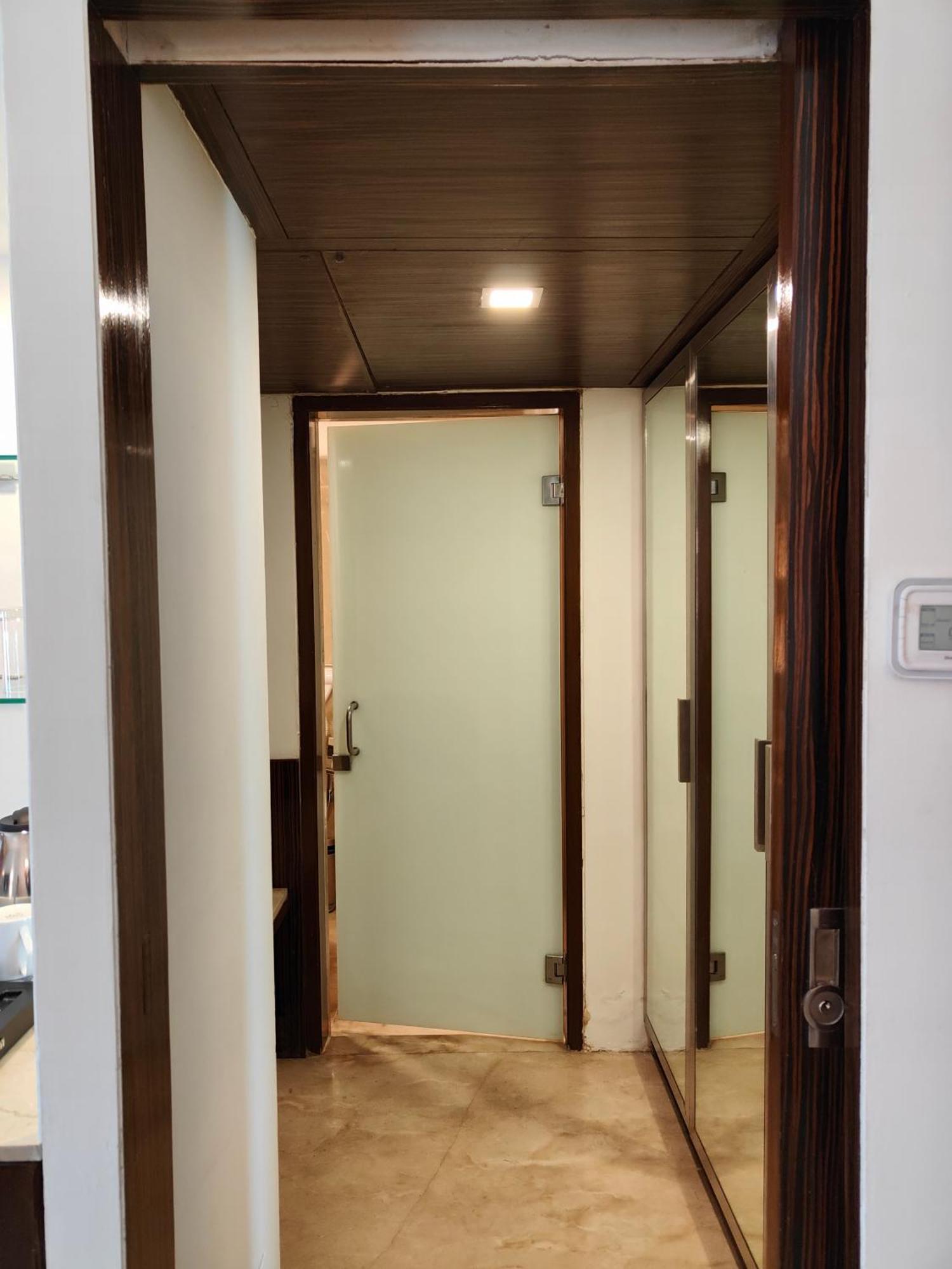 Pride Hotel, Hotel 4*