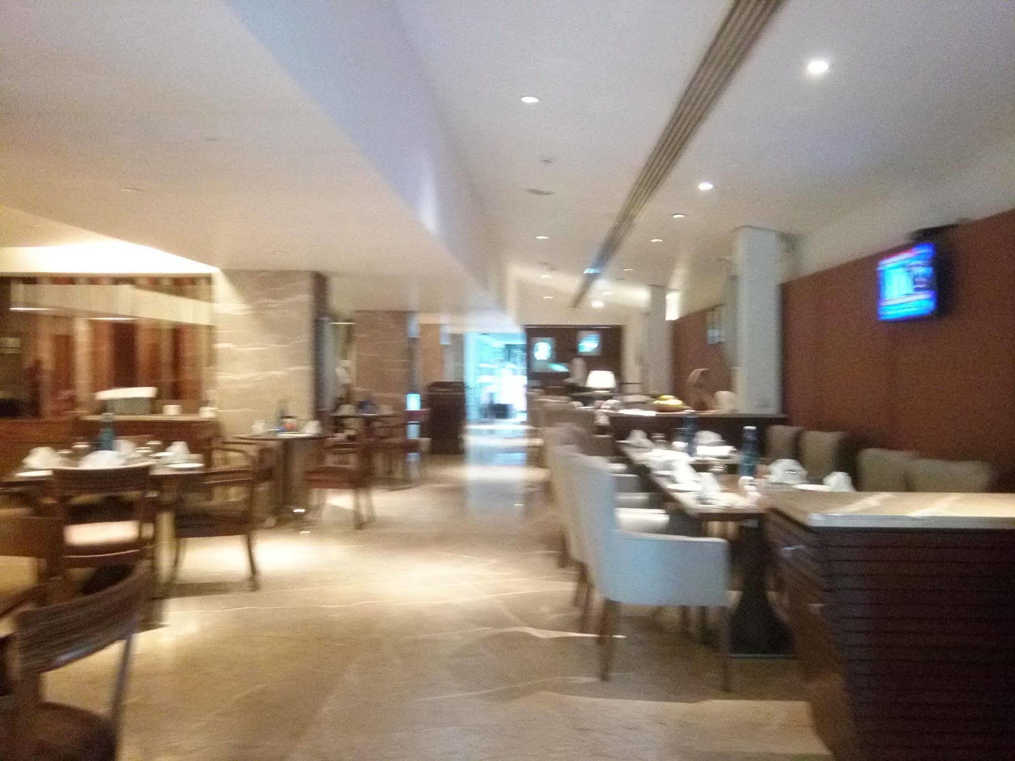 Hotel Pride Hotel,