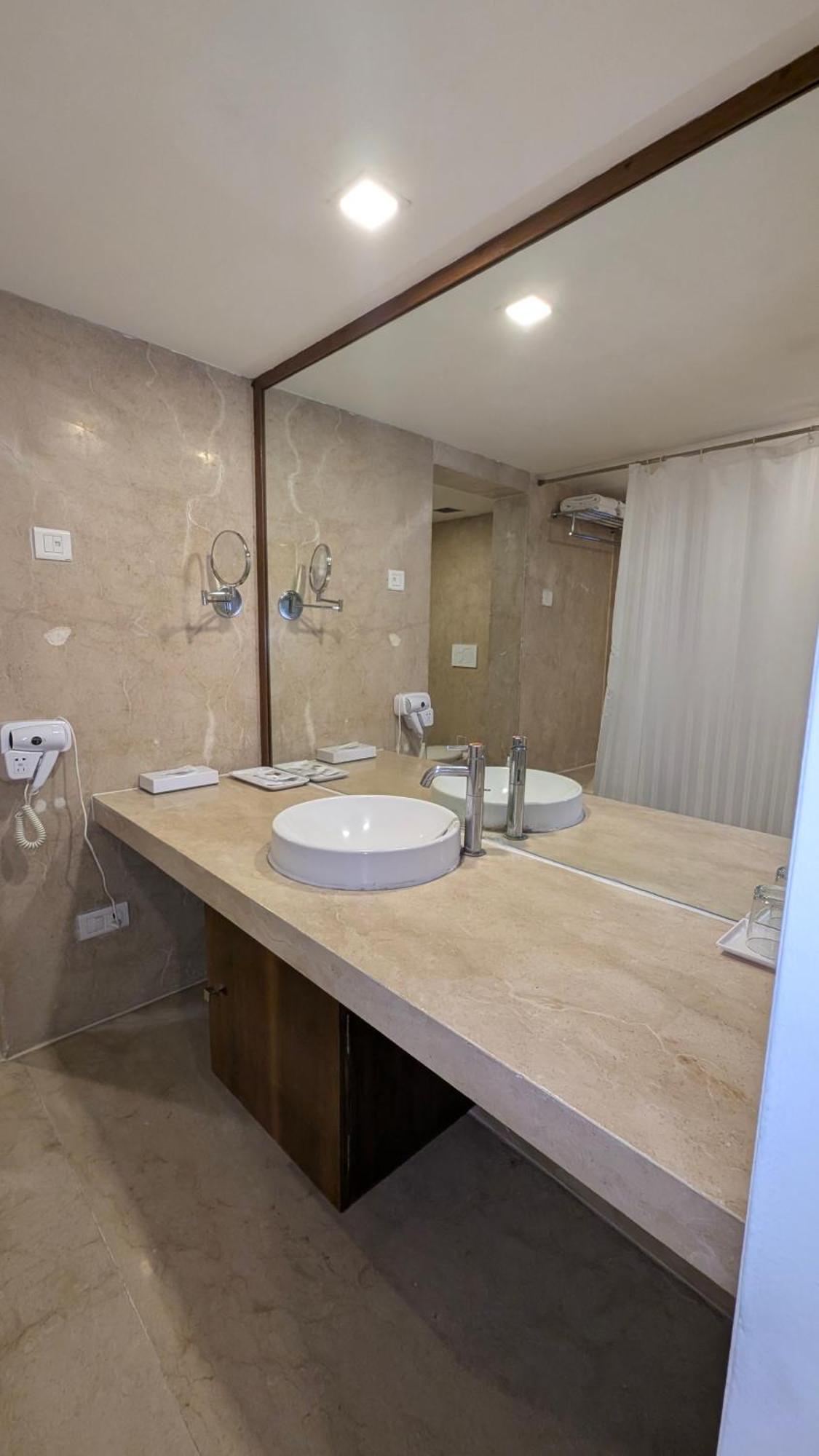 Pride Hotel, 4* Chennai